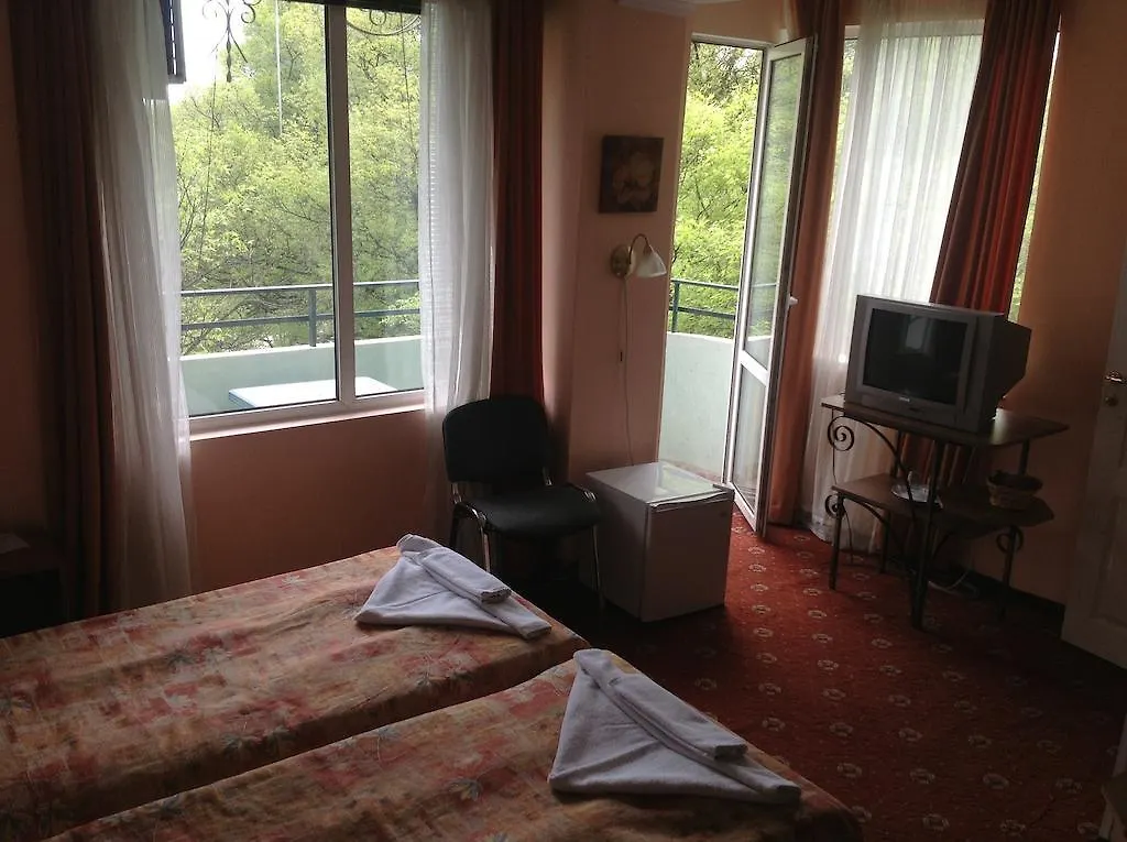 Astra Family Hotel Varna 3*,